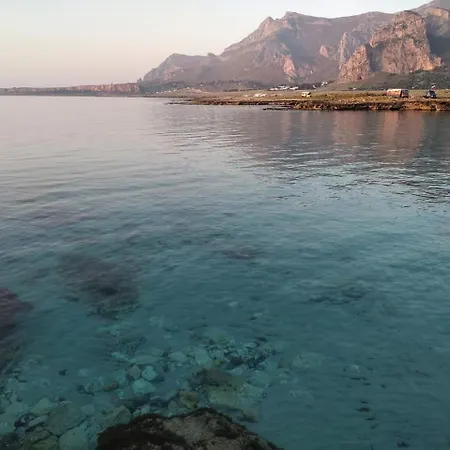 Oda ve Kahvaltı 'a Capitana 4*