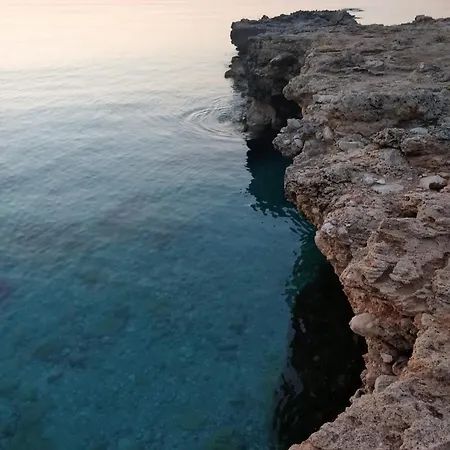 'a Capitana Oda ve Kahvaltı