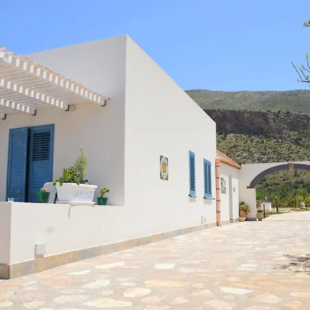 Bed & Breakfast 'a Capitana *